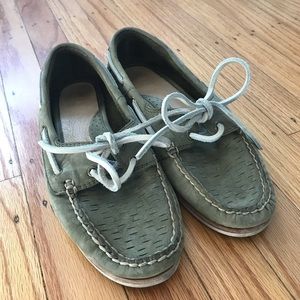 Frye Quincy Boat Shoes